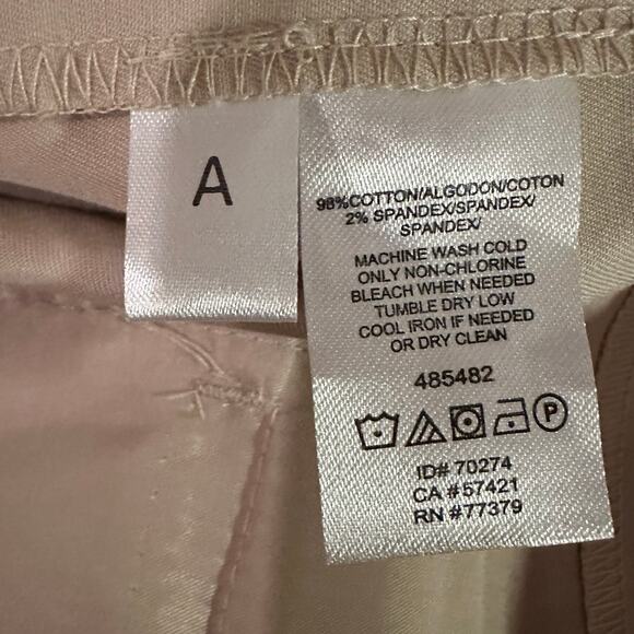 Ann Taylor Signature Pants Crop NWT Size 4   98% Cotton 2% Spandex  Preppy - Picture 9 of 12